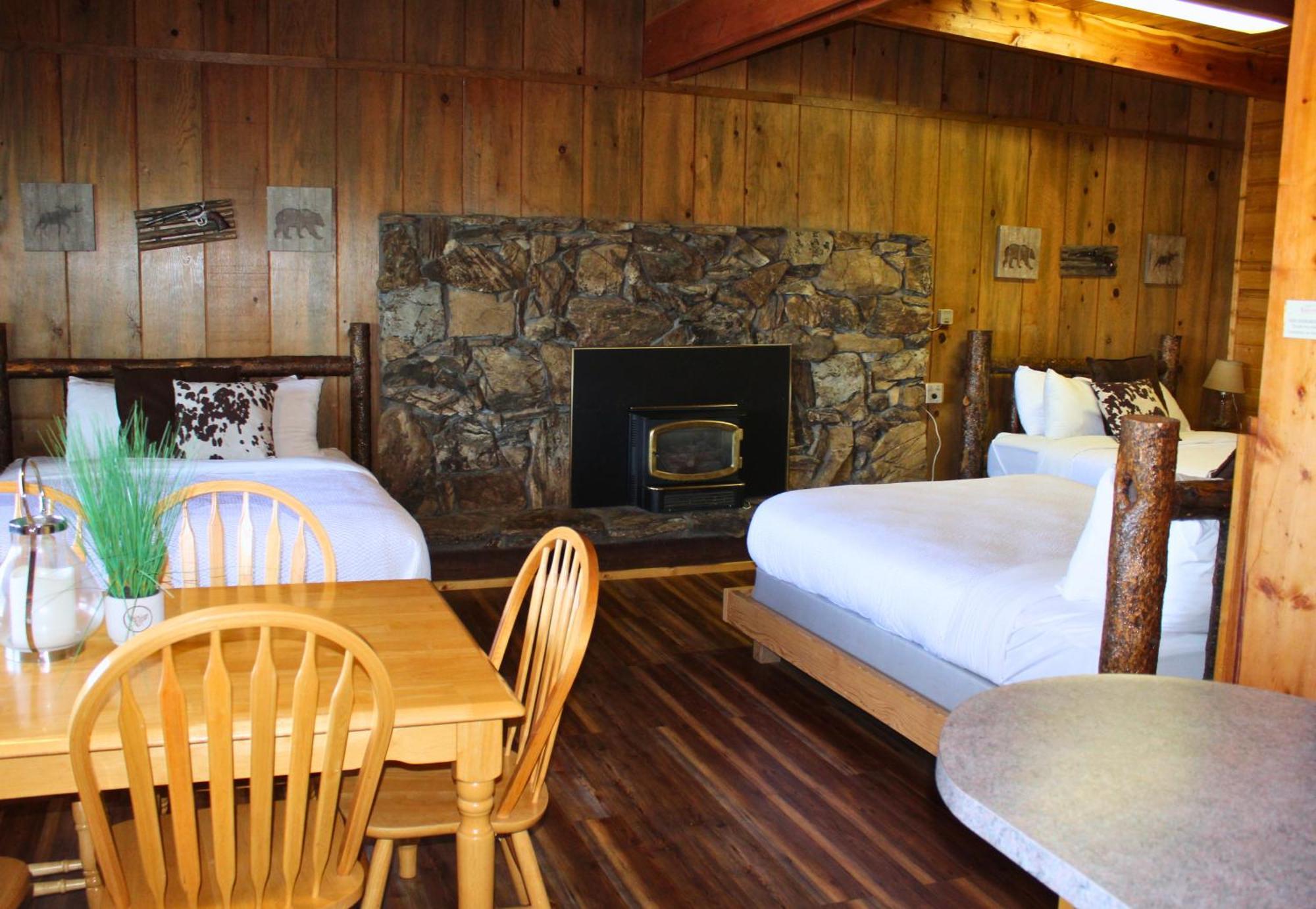 River Lodge Island Park Exterior photo